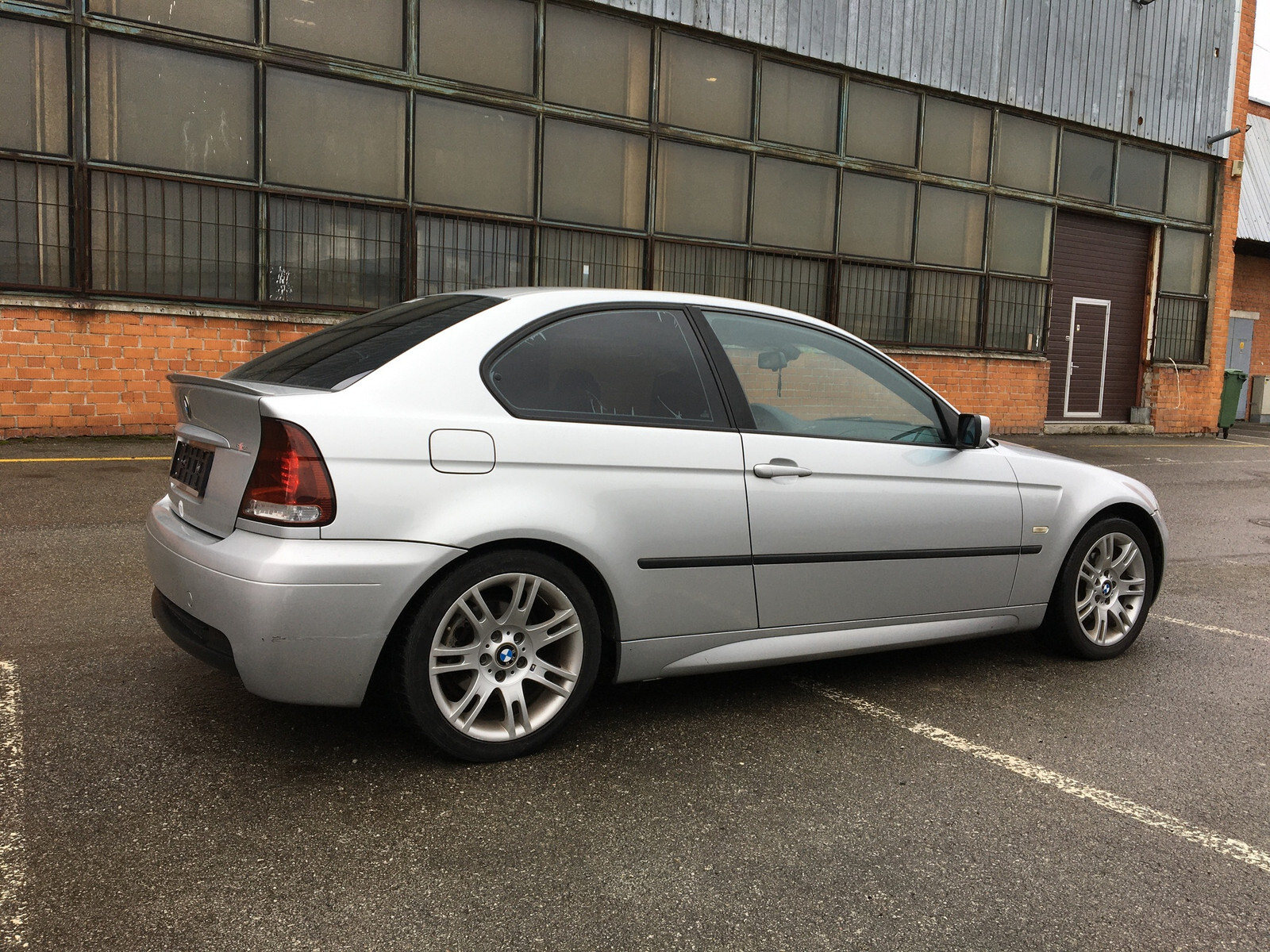BMW 316 2003, photo 2/18