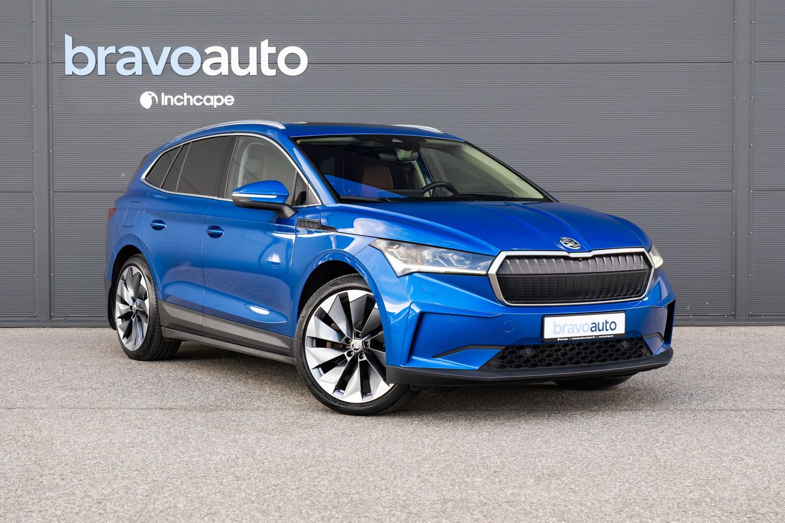 Škoda Enyaq 2021, photo 3/10