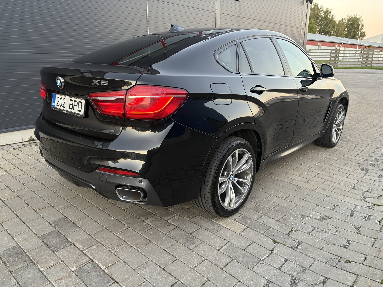 BMW X6 2015, kuva 5/18