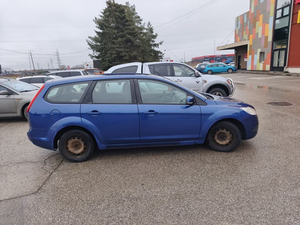 Ford Focus 2009, photo 2/7