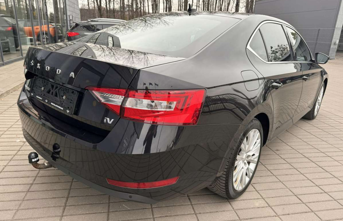 Škoda Superb 2022, kuva 3/7