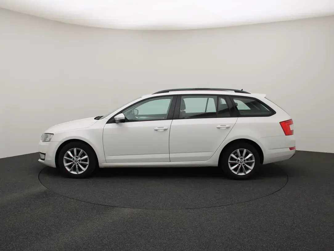 Škoda Octavia 2017, photo 6/31