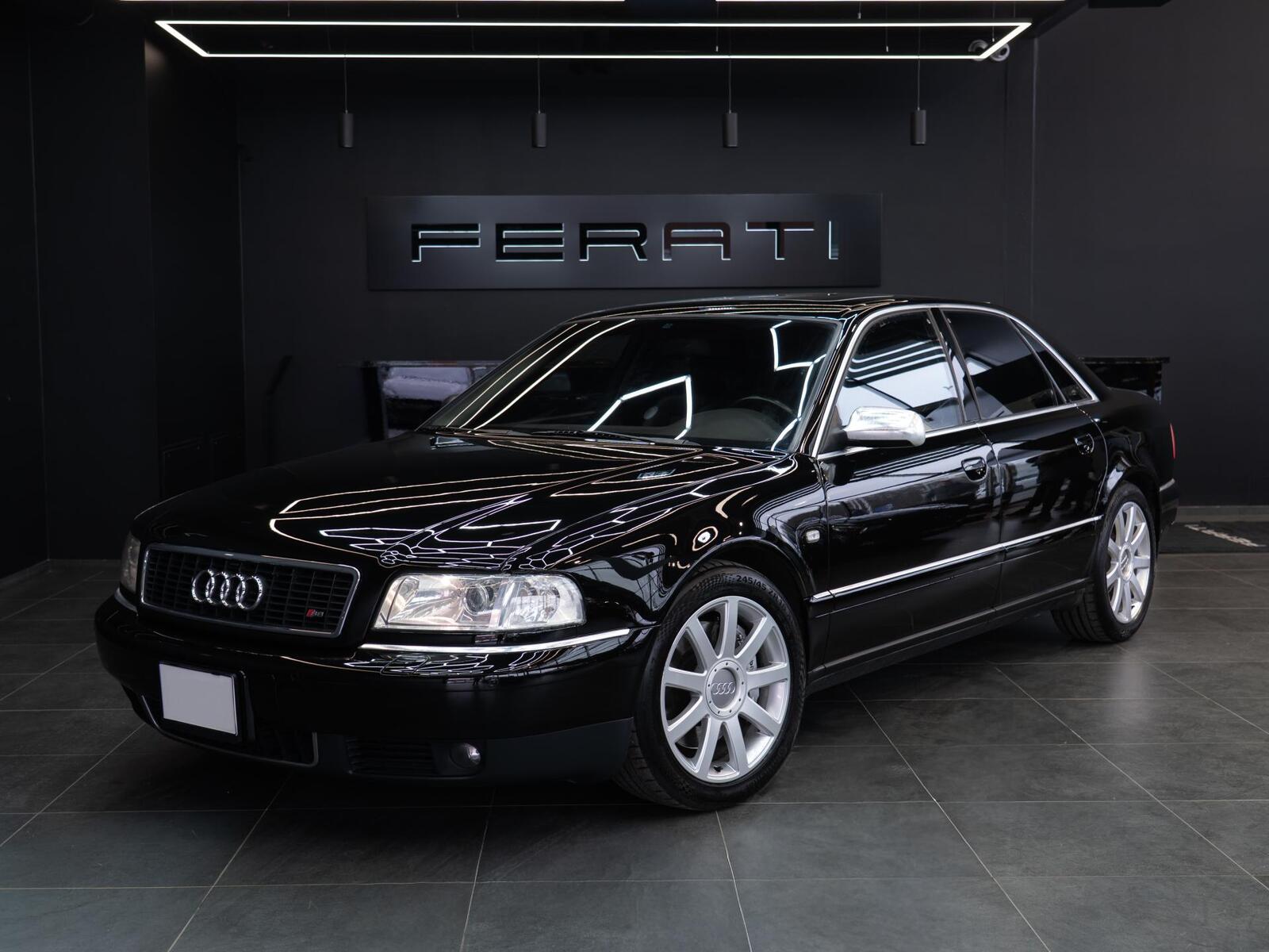 Audi S8 Quattro 4.2 V8 265kW