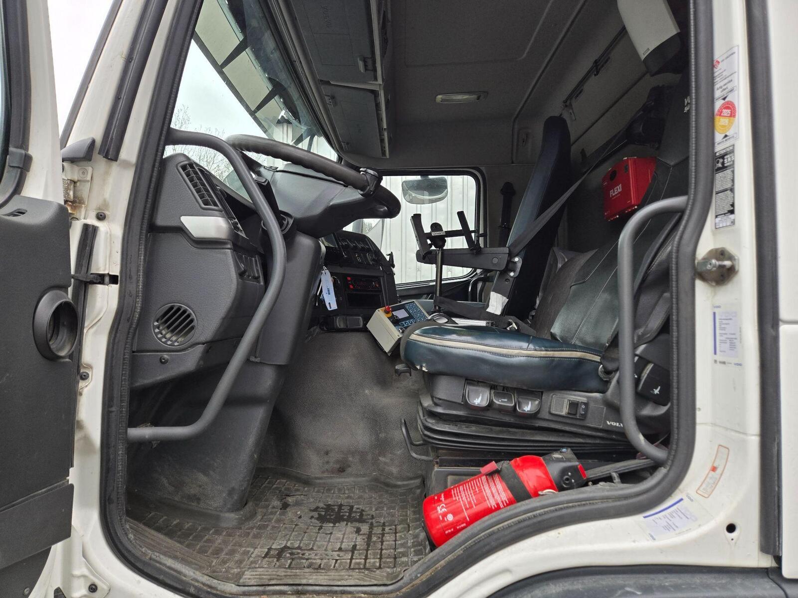 Volvo FM380 6X2 NORBA 2013, kuva 6/13
