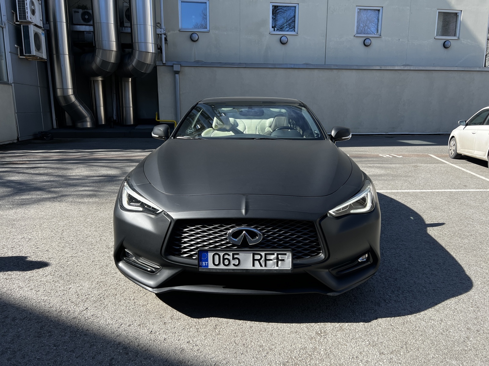 Infiniti Q60 2018, kuva 3/12