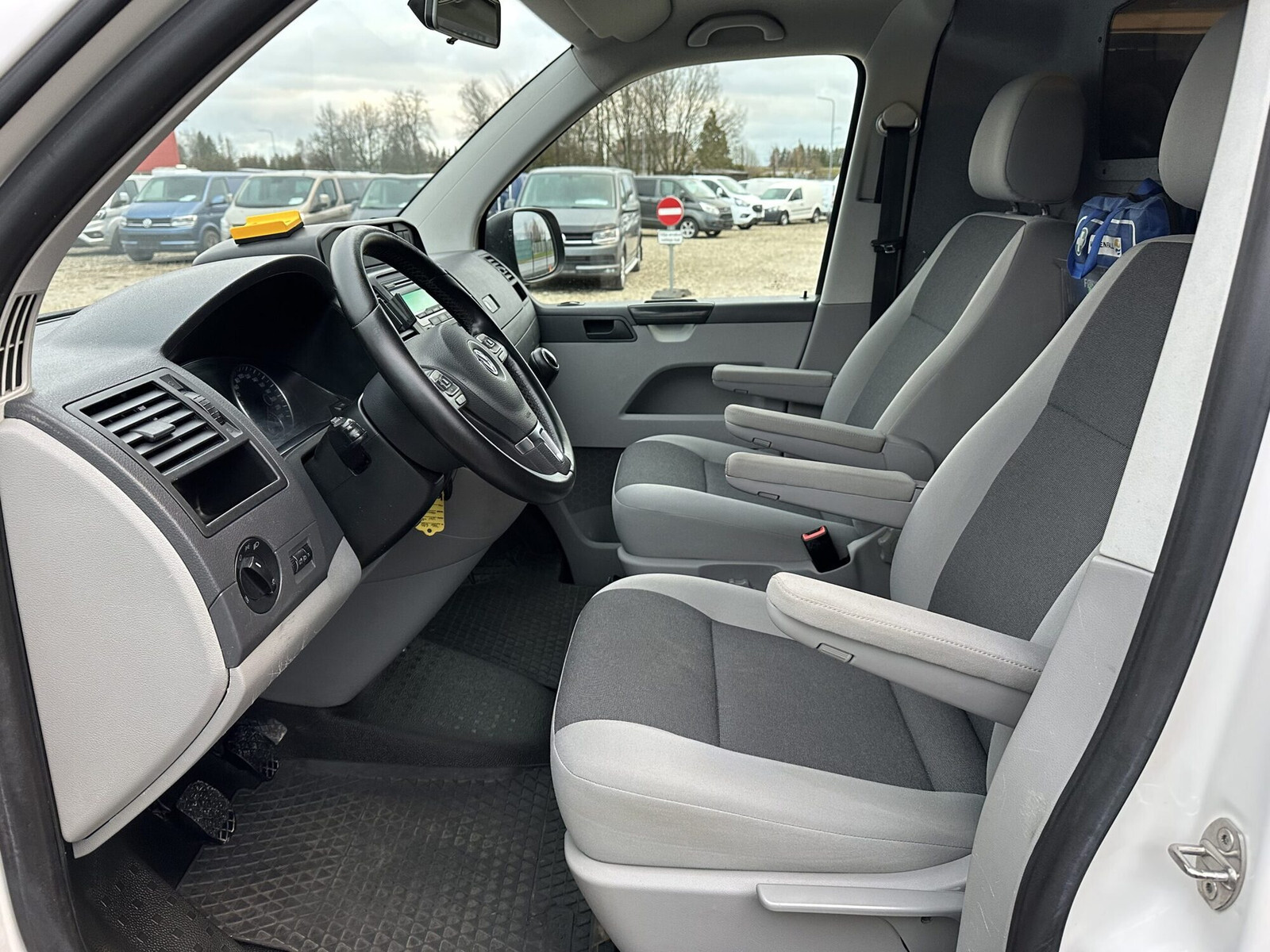 Volkswagen Transporter 2014, photo 6/15