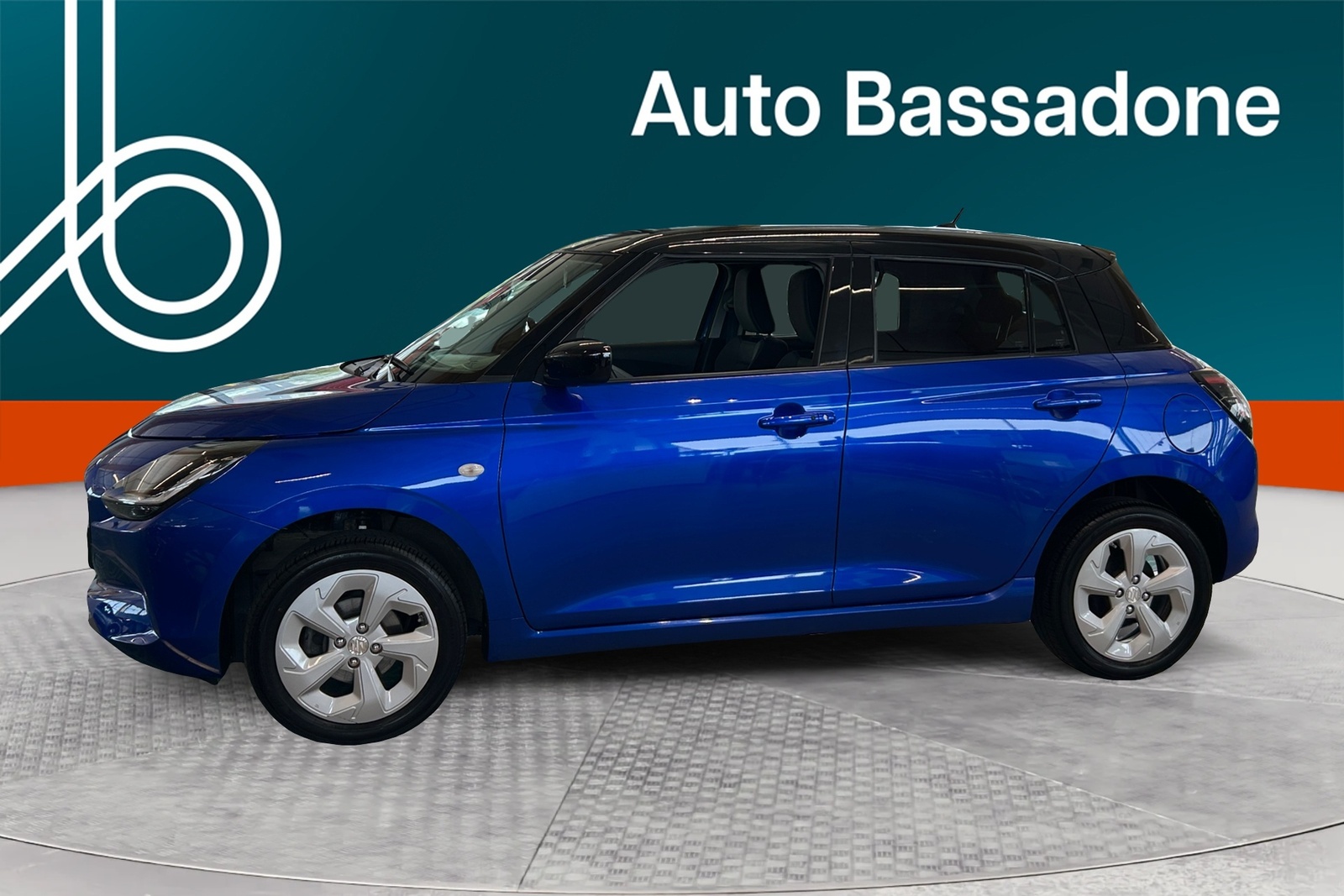 Suzuki Swift 2024, photo 2/12