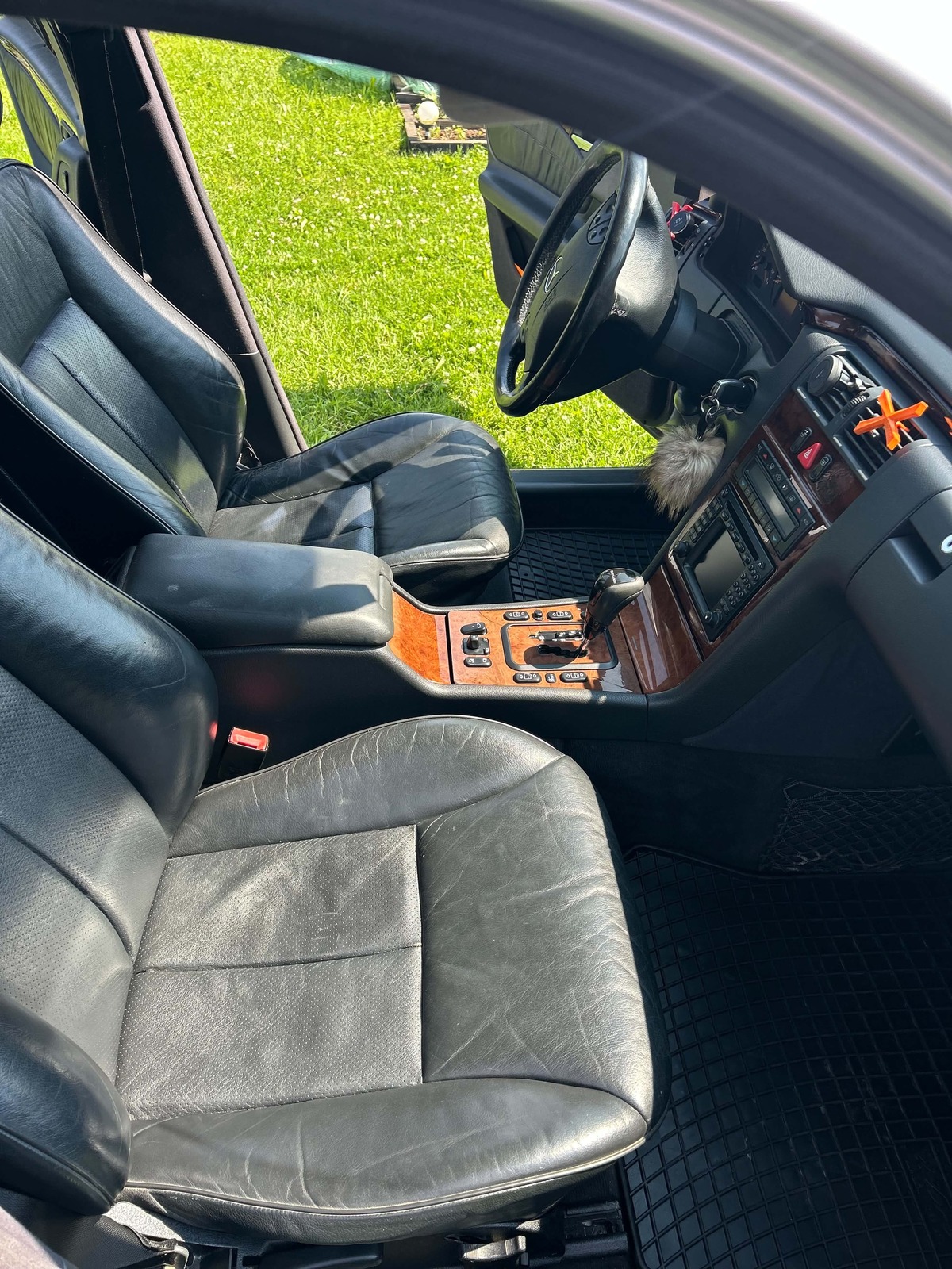 Mercedes-Benz E 270 2001, photo 7/9