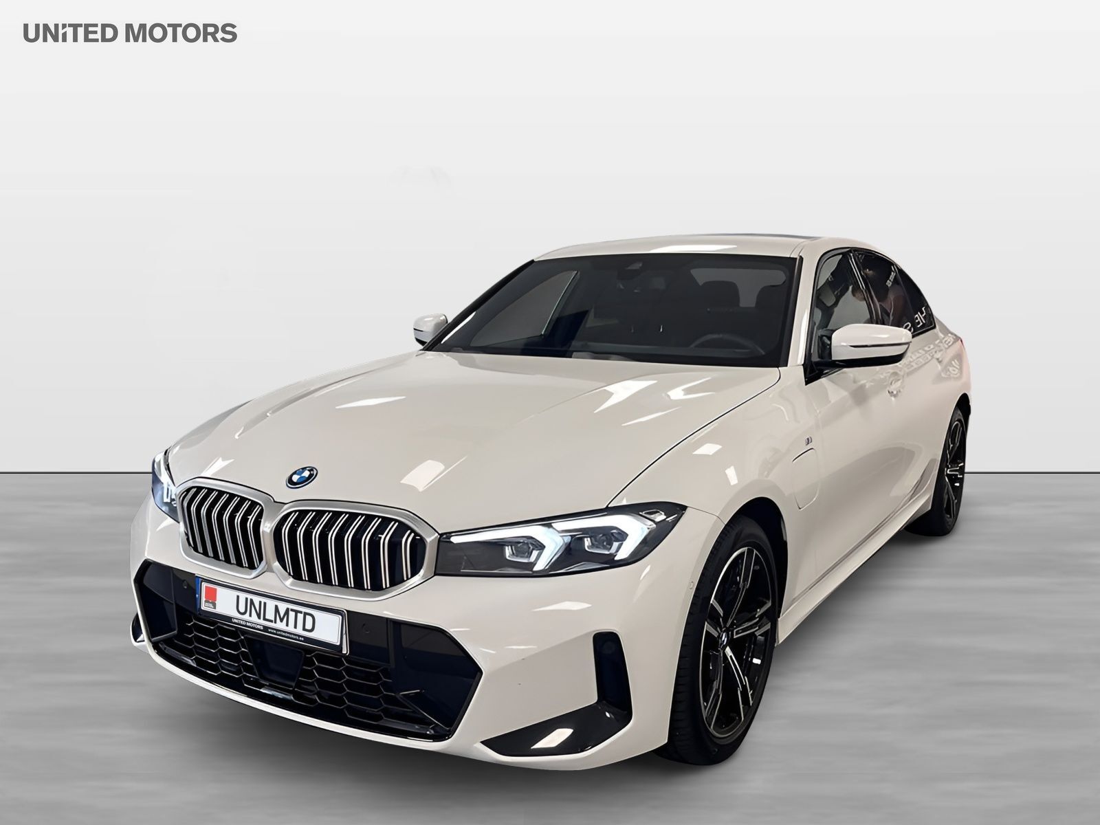 BMW 330