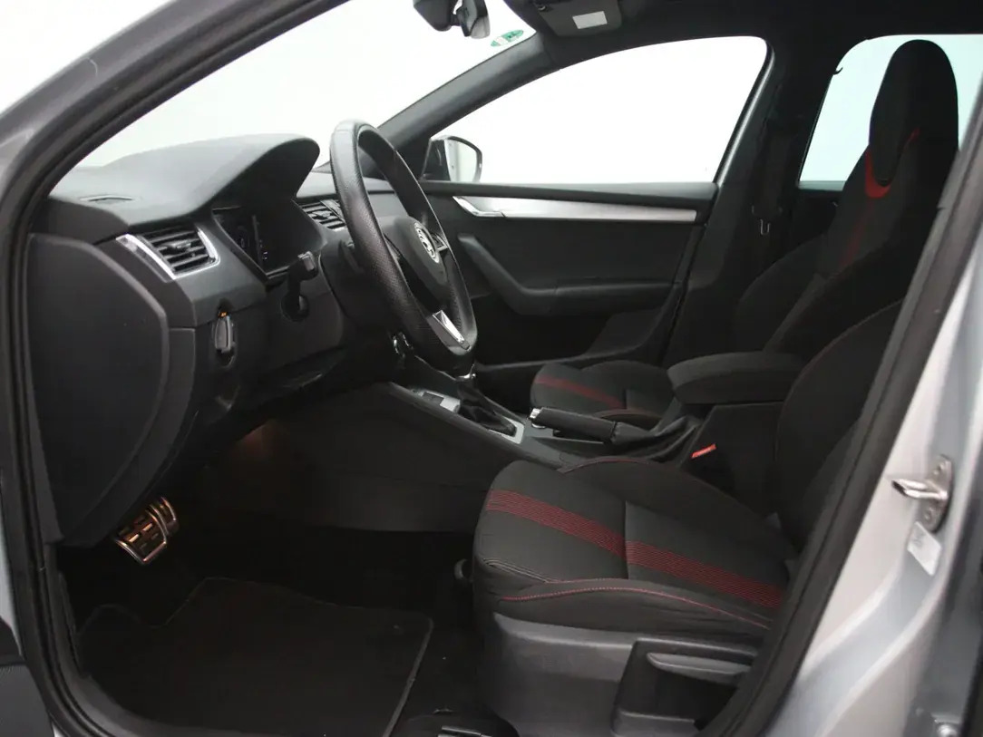 Škoda Octavia 2019, photo 4/32