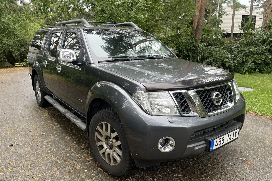 Nissan Navara, 2015, 3.0, 170 kW, дизель, автомат, полный привод