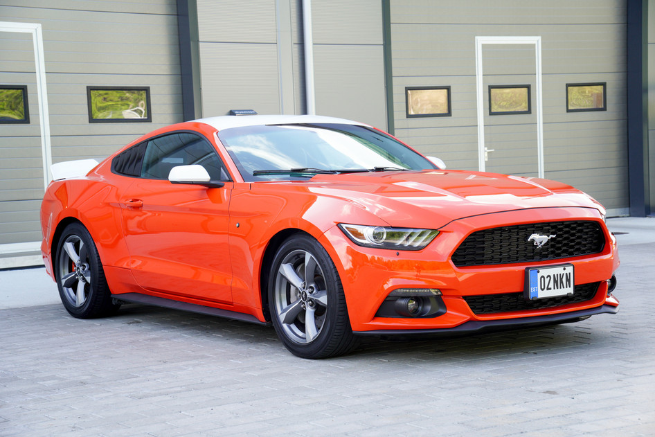Ford Mustang, 2016, 3.7, 224 kW, petrol, automatic, rear-wheel drive