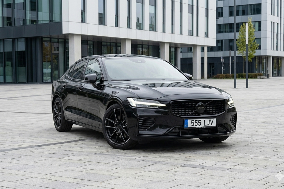 Volvo S60, 2024, 2.0, 335 kW, pistikhübriid (bensiin/elekter), automaat, nelikvedu