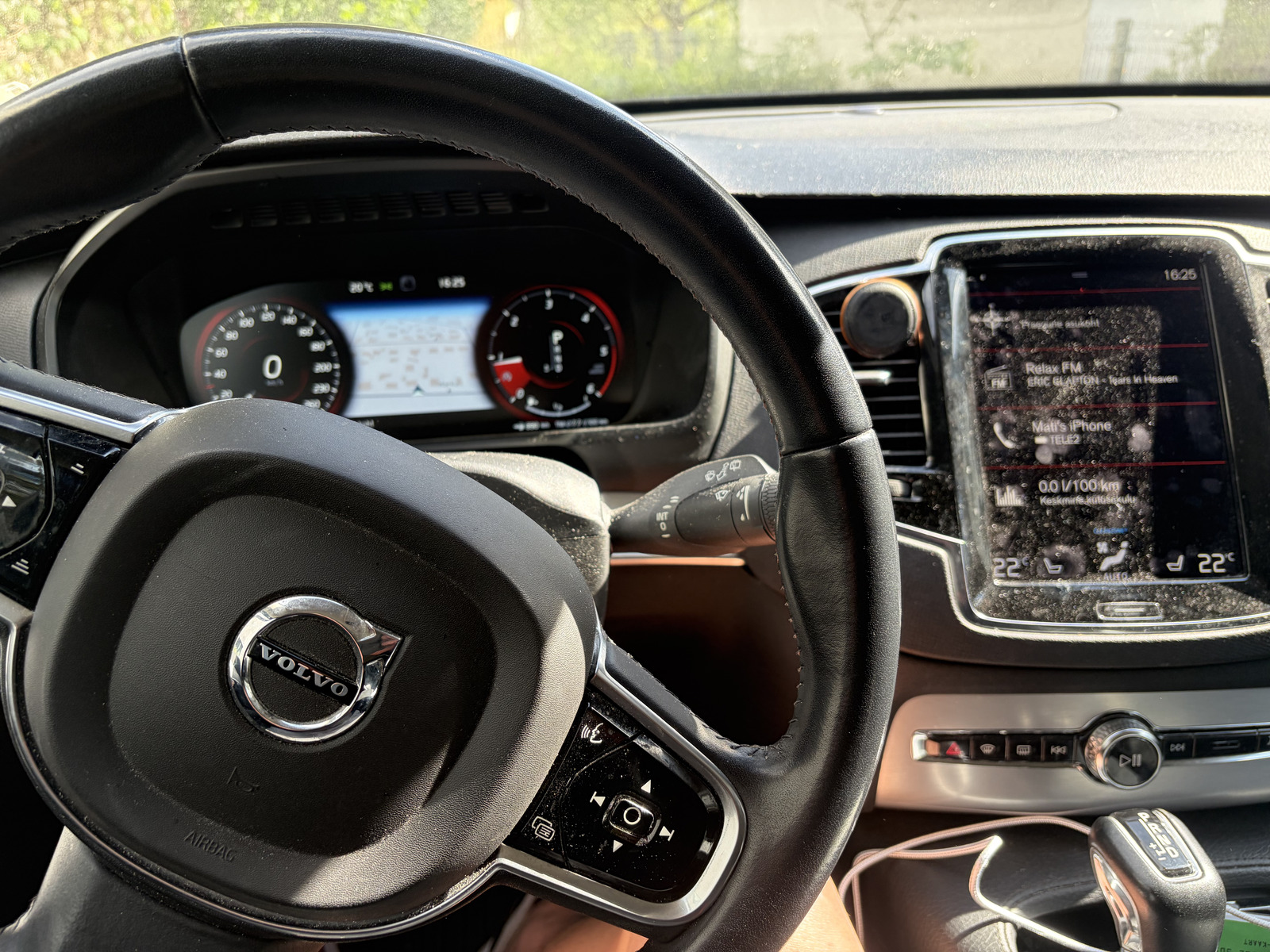 Volvo XC90 2016, photo 4/6