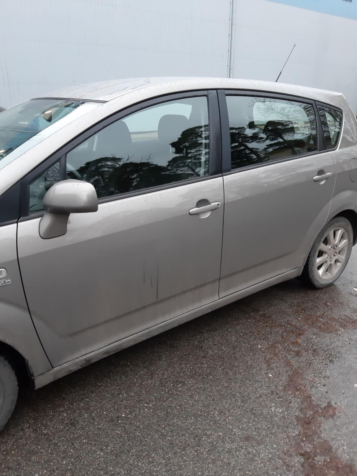 Toyota Corolla Verso 2.0 85kW