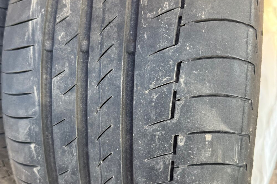 Lietots summer tire 245/45R19 Continental Premium Contact 6 102Y XL