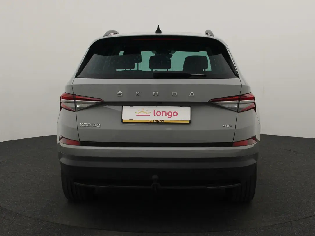 Škoda Kodiaq 2021, photo 5/10