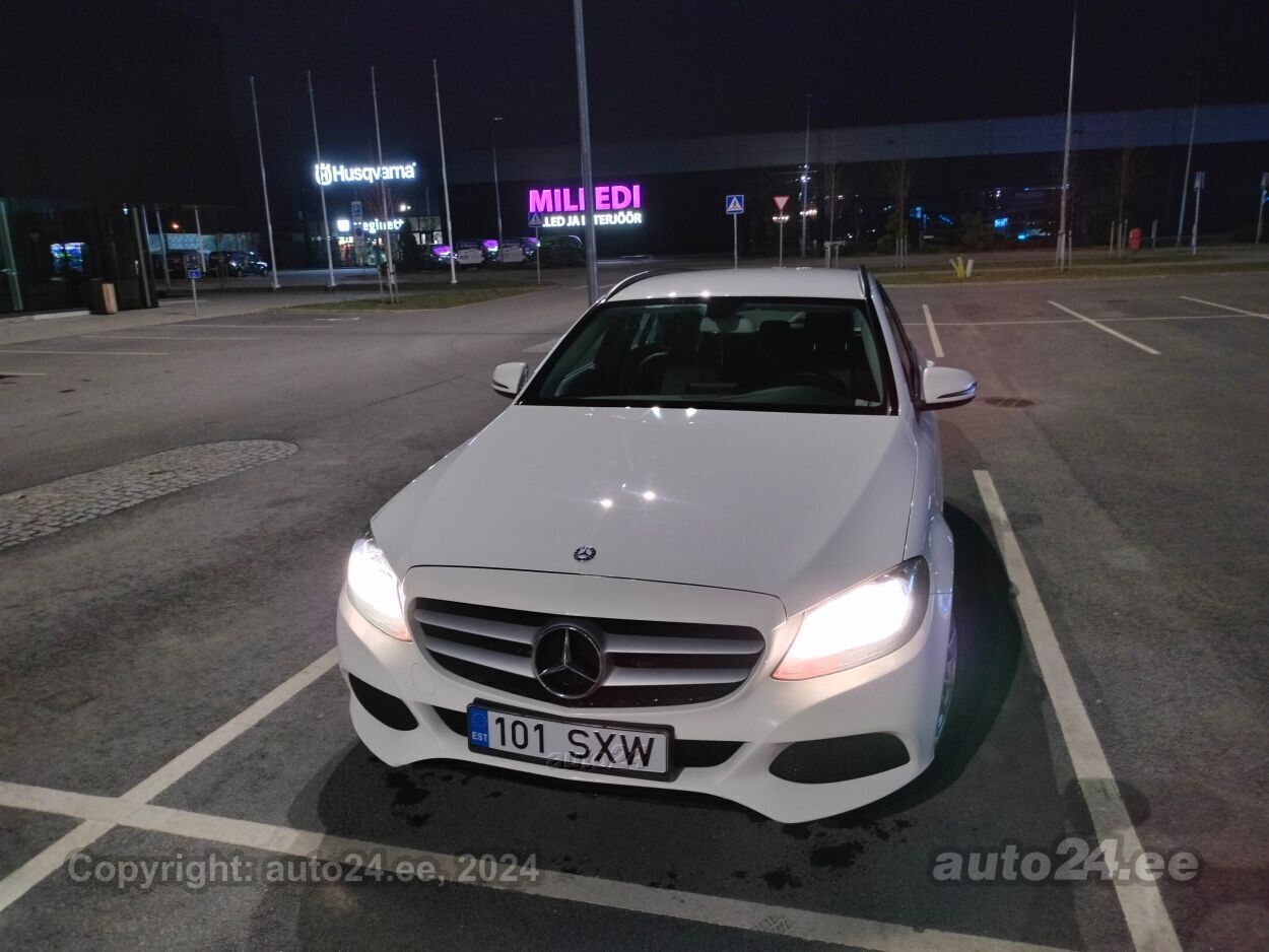 Mercedes-Benz 200 2016, photo 7/10