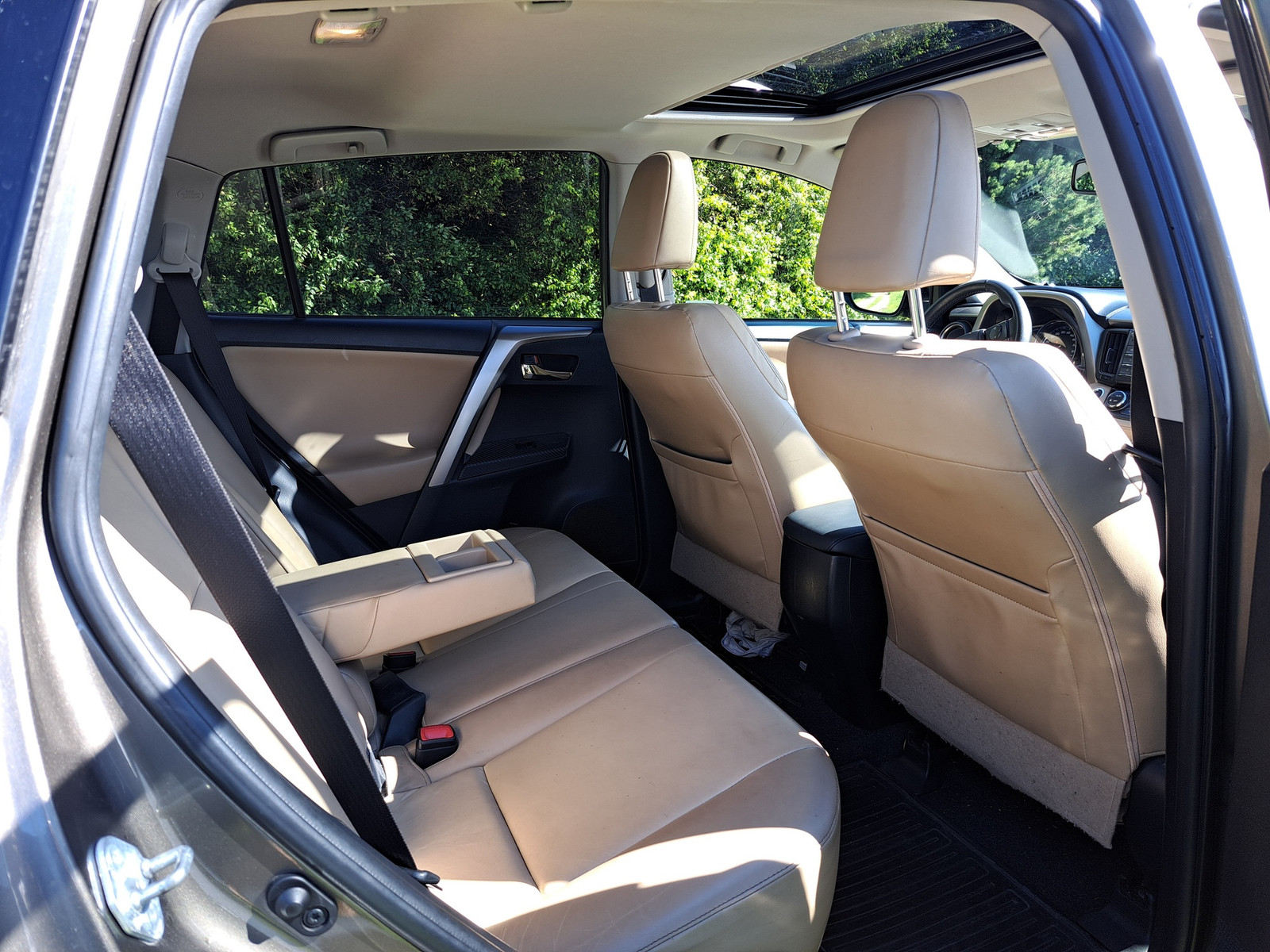 Toyota RAV4 2.0 111kW 2014, photo 2/7