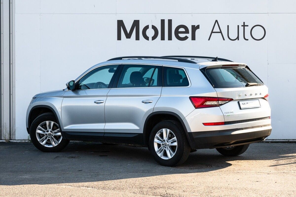 Škoda Kodiaq 2021, photo 3/10