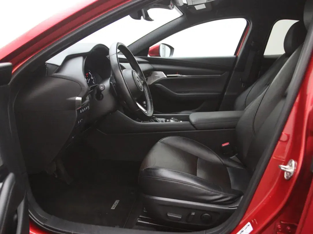 Mazda 3 MHEV Premium 2.0 90kW 2020, photo 4/37