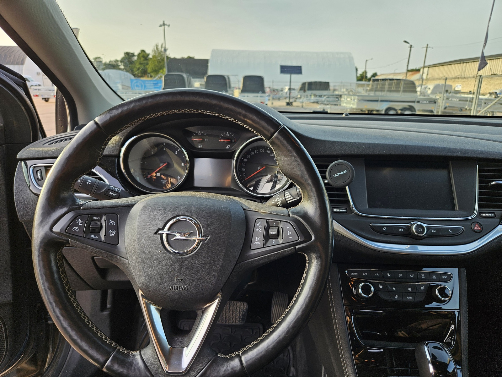 Opel Astra 2017, kuva 5/6