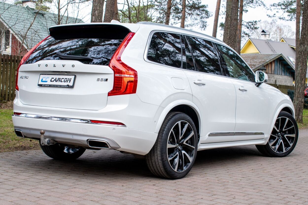 Volvo XC90 2020, photo 2/10