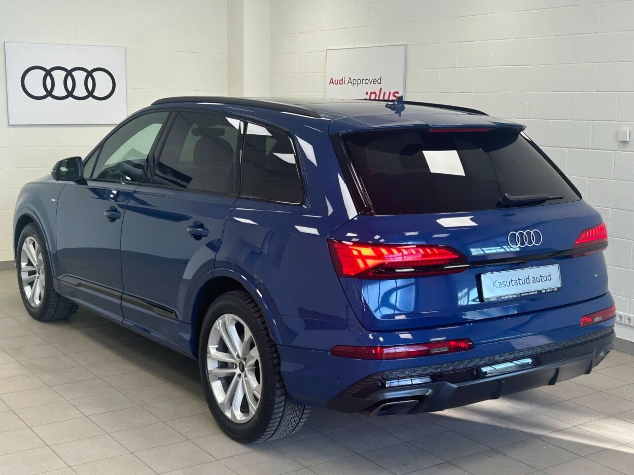 Audi Q7 2025, photo 2/9