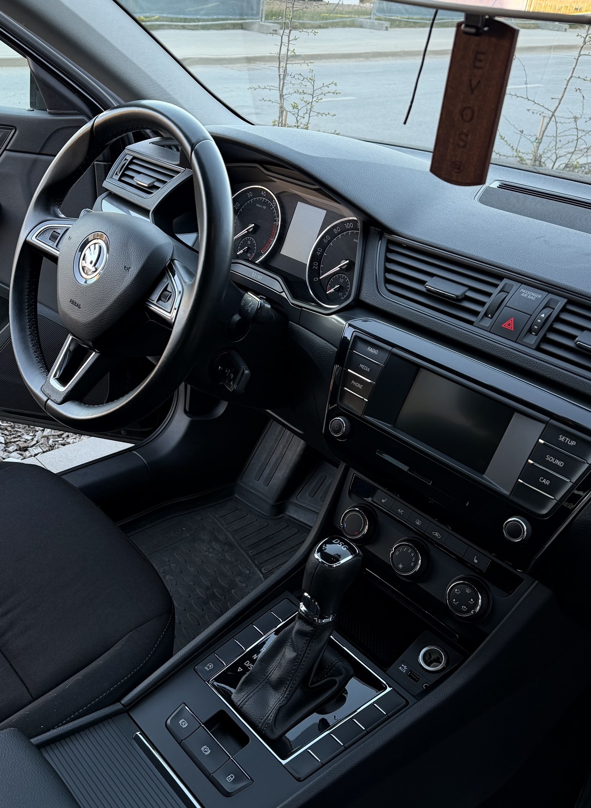 Škoda Superb 2016, kuva 3/10