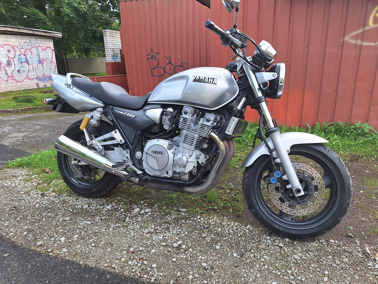 Yamaha XJR 1300 2000, photo 3/7