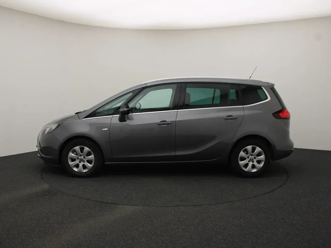 Opel Zafira 2016, photo 6/29