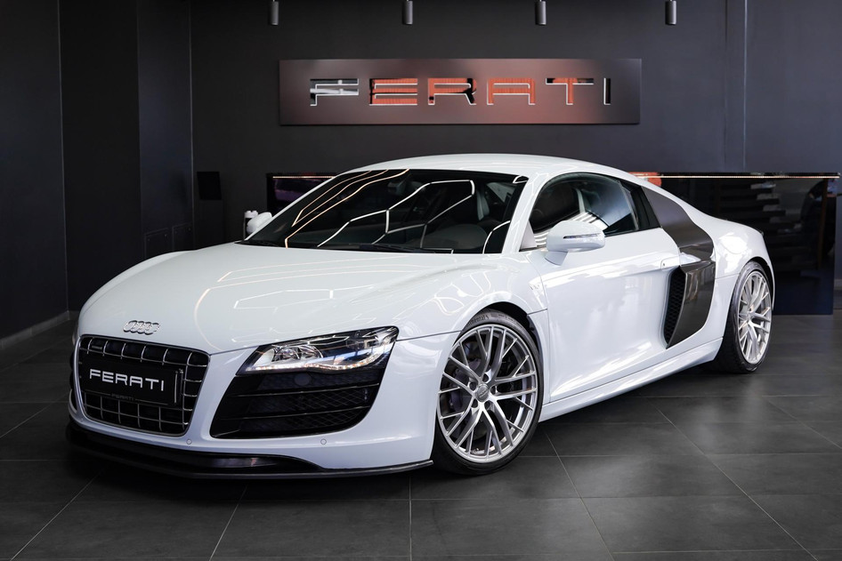 Audi R8, 2009, 5.2, 386 kW, бензин, механическая, полный привод