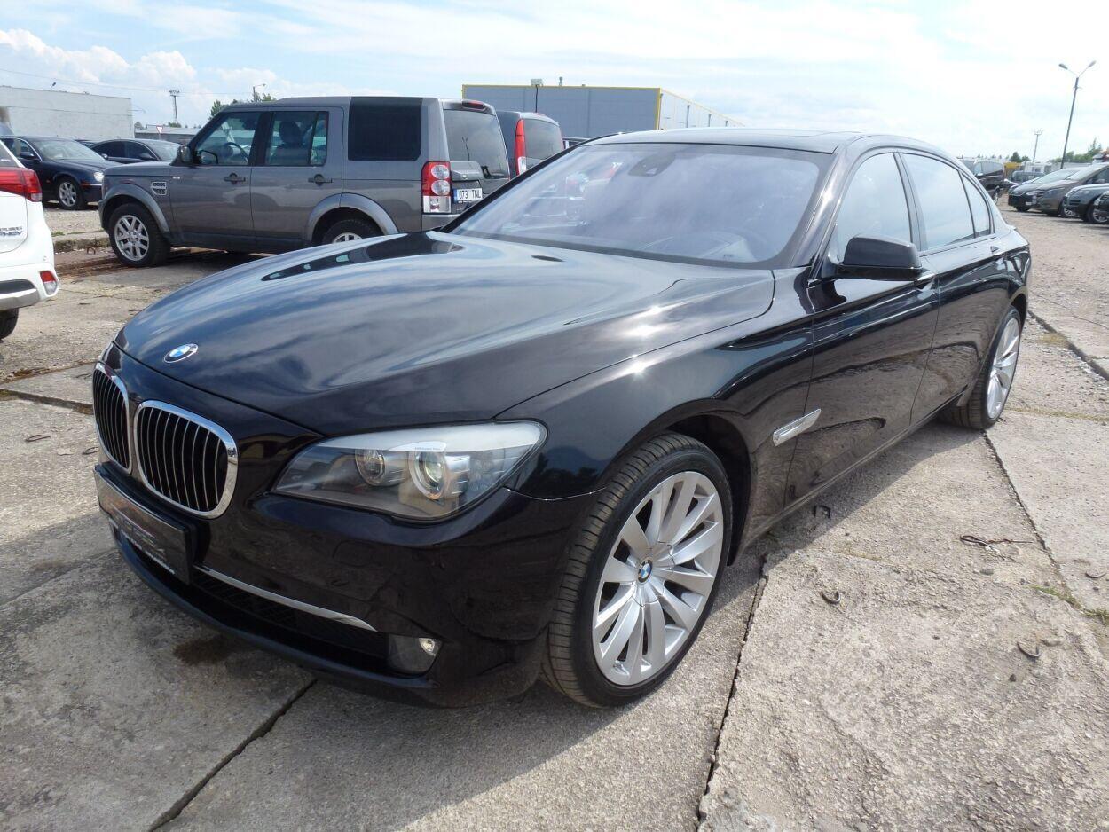 BMW ACTIVEHYBRID 7L 4.4 330kW