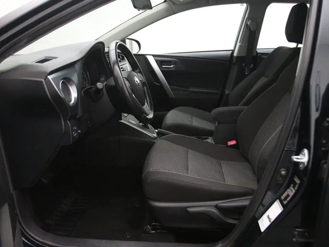 Toyota Auris 2014, kuva 4/31