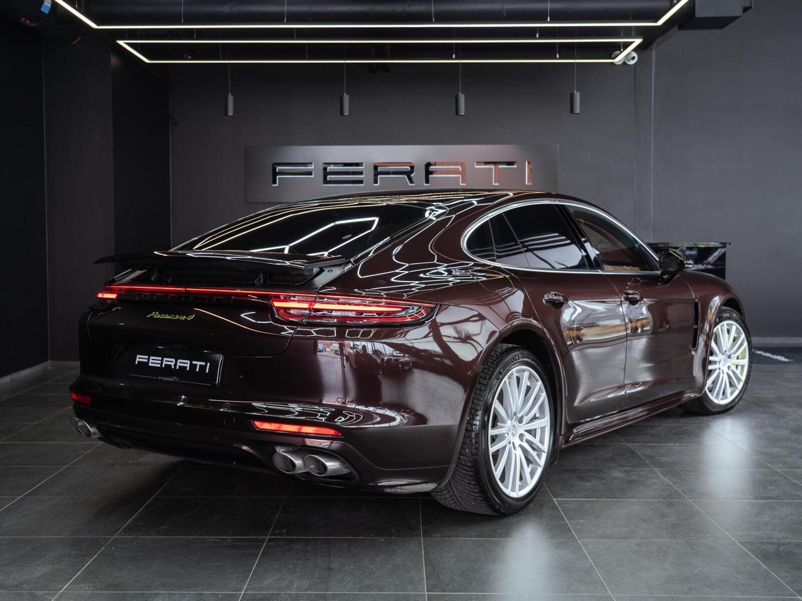 Porsche Panamera 2019, photo 2/15