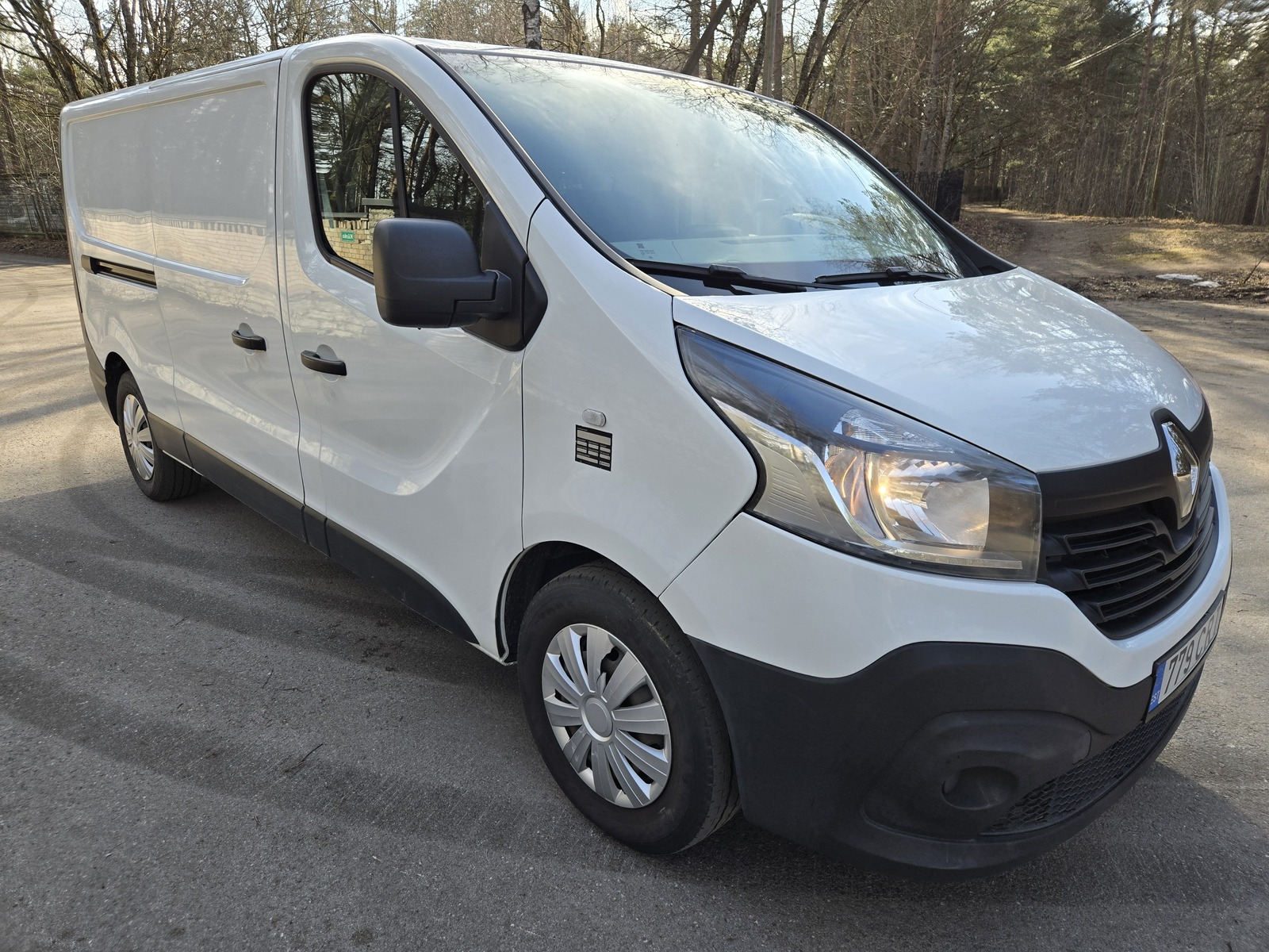 Renault Trafic LONG 2019, kuva 3/16