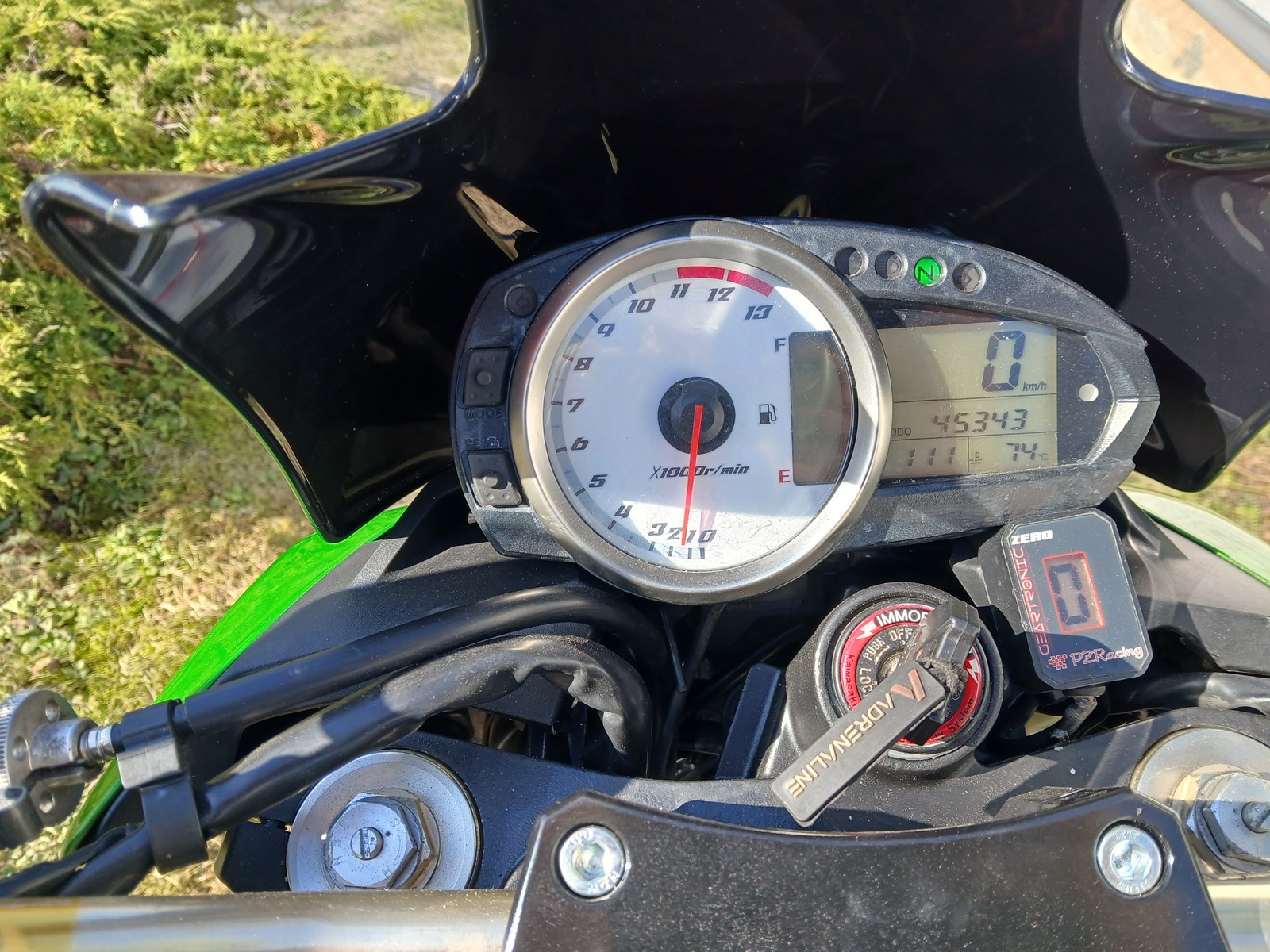 Kawasaki Z 1000 2009, kuva 2/6