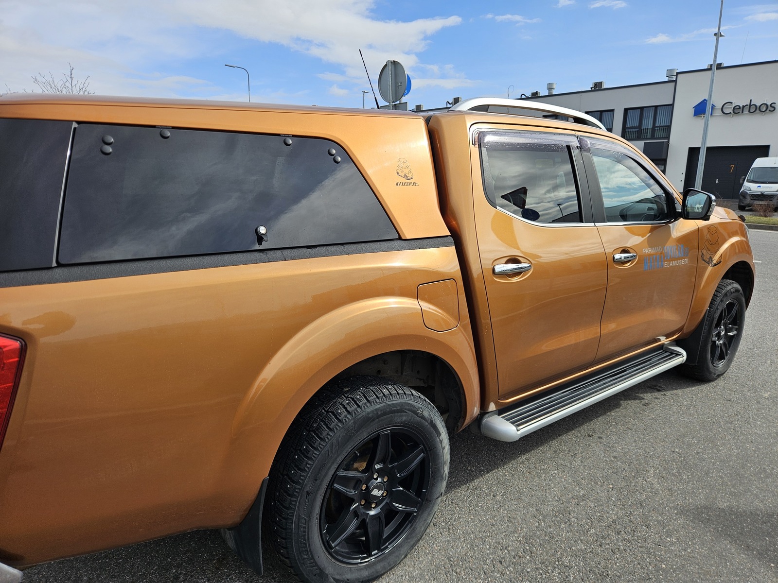 Nissan Navara 2017, photo 6/31