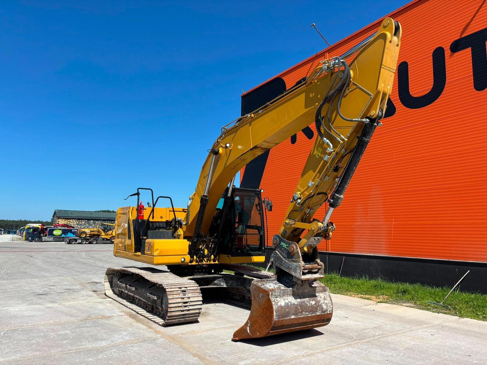 Caterpillar 320 GC, photo 3/26