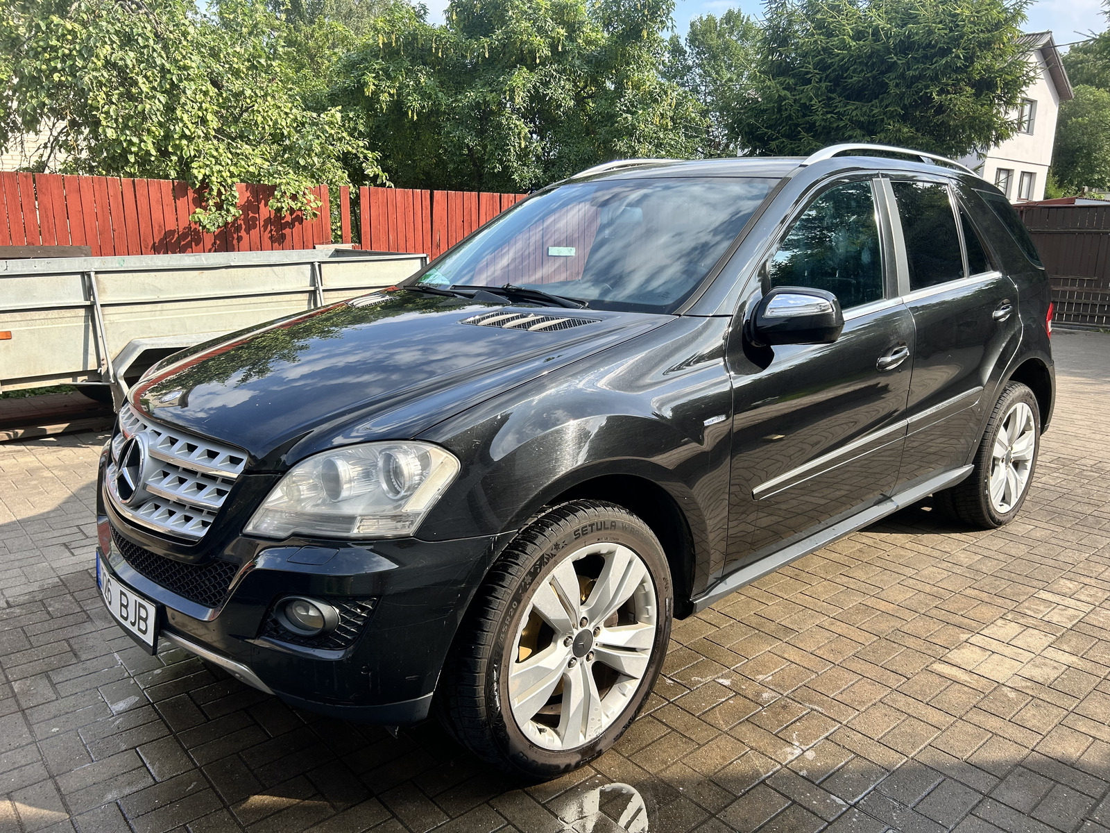 Mercedes-Benz ML 320 2009, photo 2/11