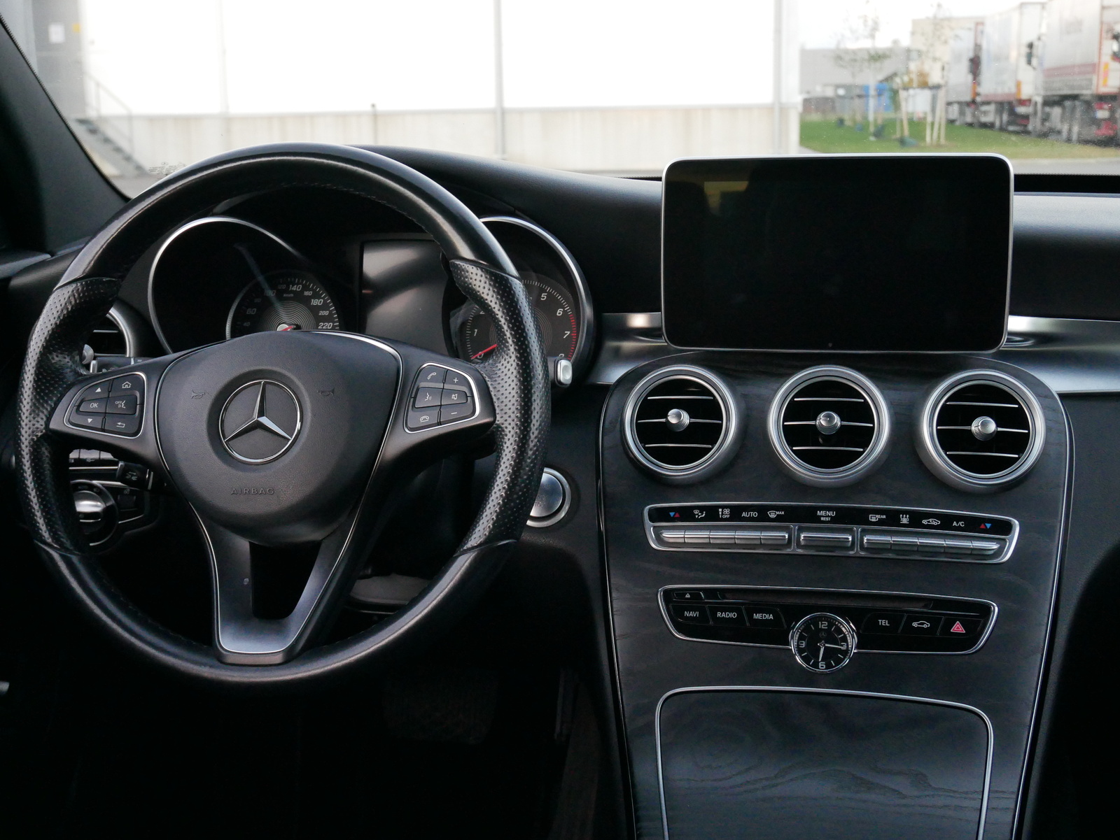 Mercedes-Benz C 350 2015, photo 7/10