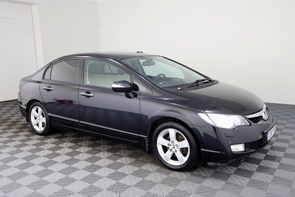 Honda Civic, 2009, 1.8, 103 kW, бензин, механическая, передний привод