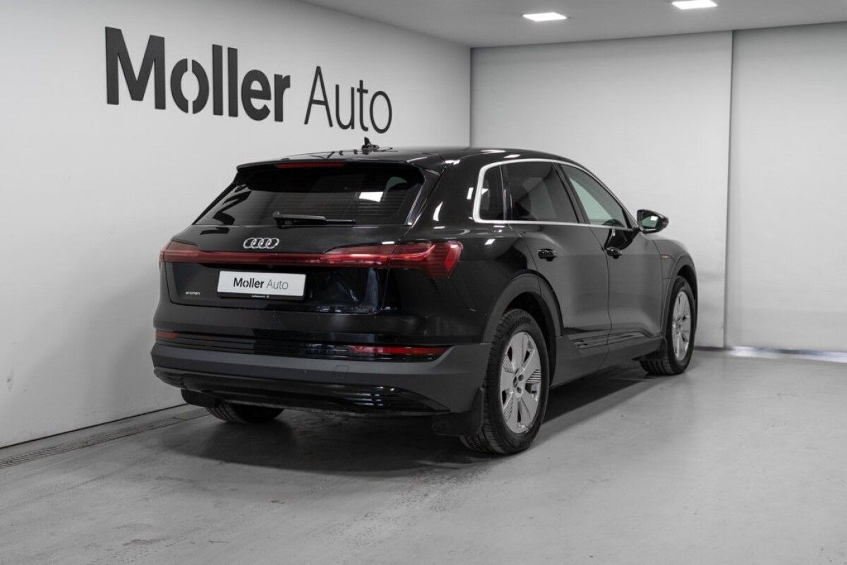 Audi e-tron 2022, photo 3/10