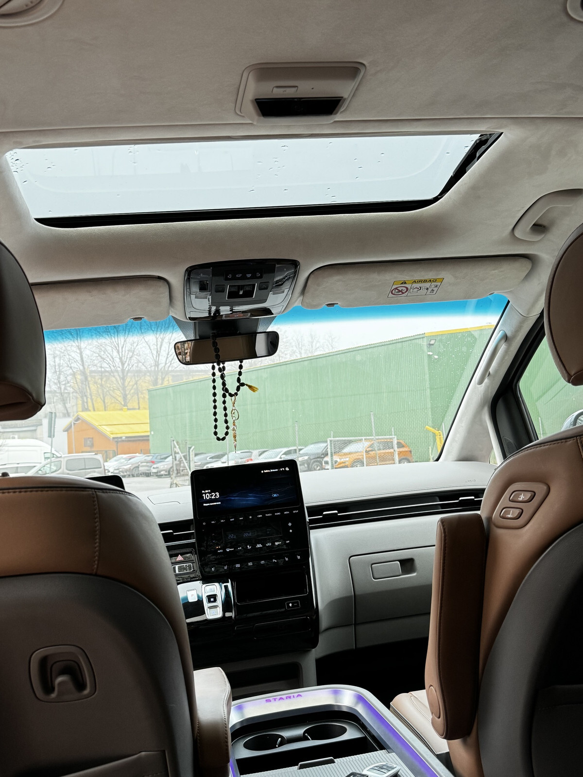Hyundai Staria 2023, photo 7/11