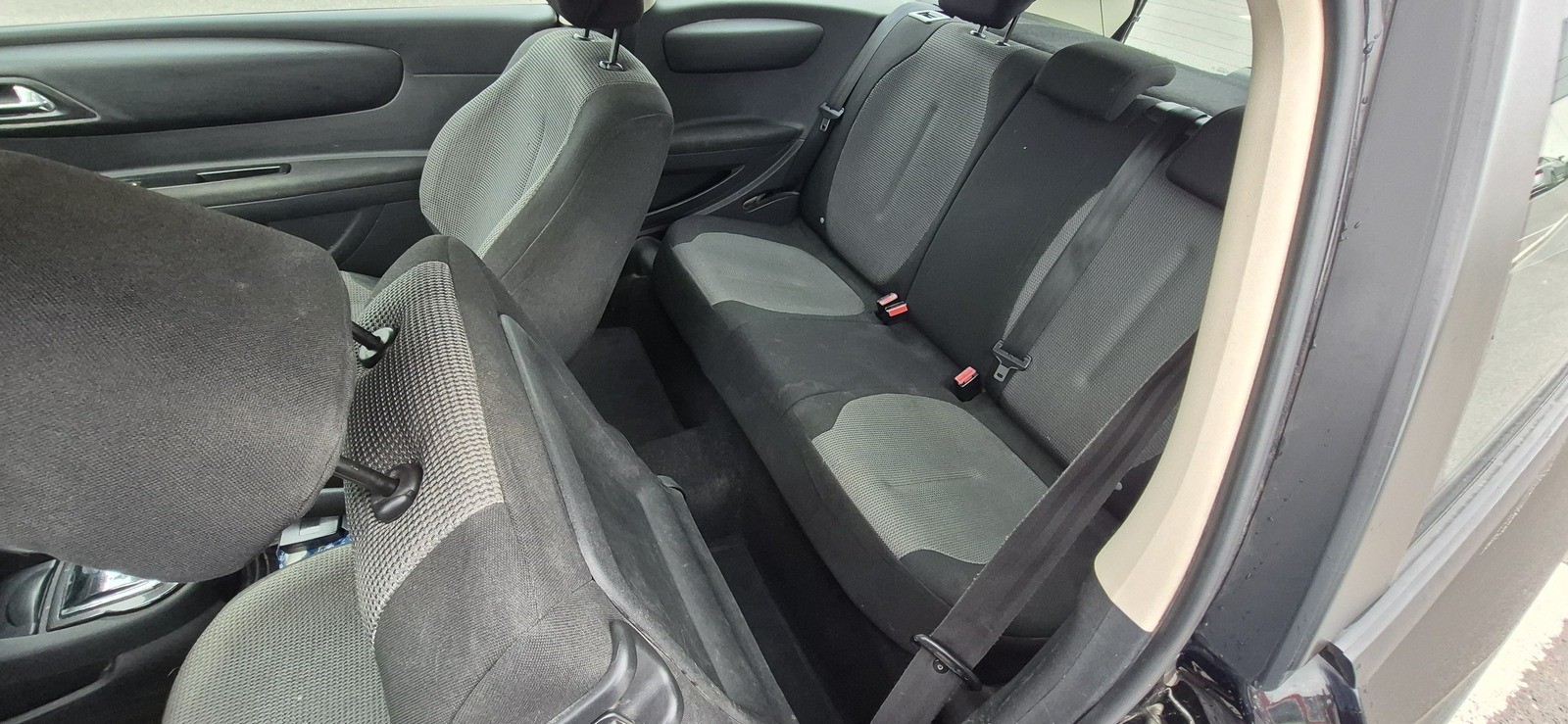 Citroën C4 2009, photo 6/7