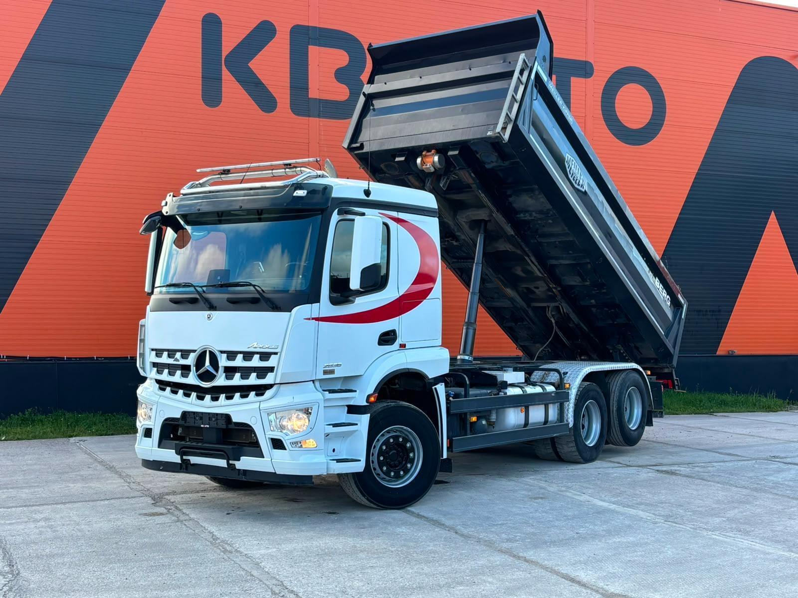 Mercedes-Benz Arocs 2836 6x2 2019, kuva 2/10