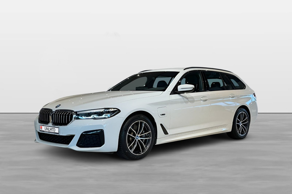 BMW 530, 2023, 2.0, 215 kW, hybrid (petrol/electric), automatic, four-wheel drive