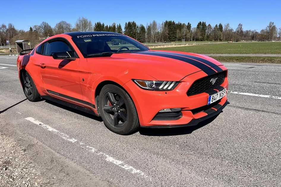 Ford Mustang, 2015, 3.7, 227 kW, bensiin, manuaal, tagavedu