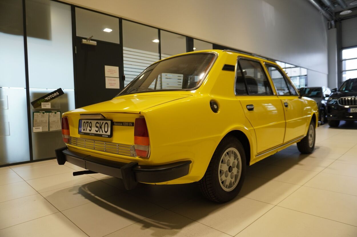 Škoda 120 1979, photo 3/10