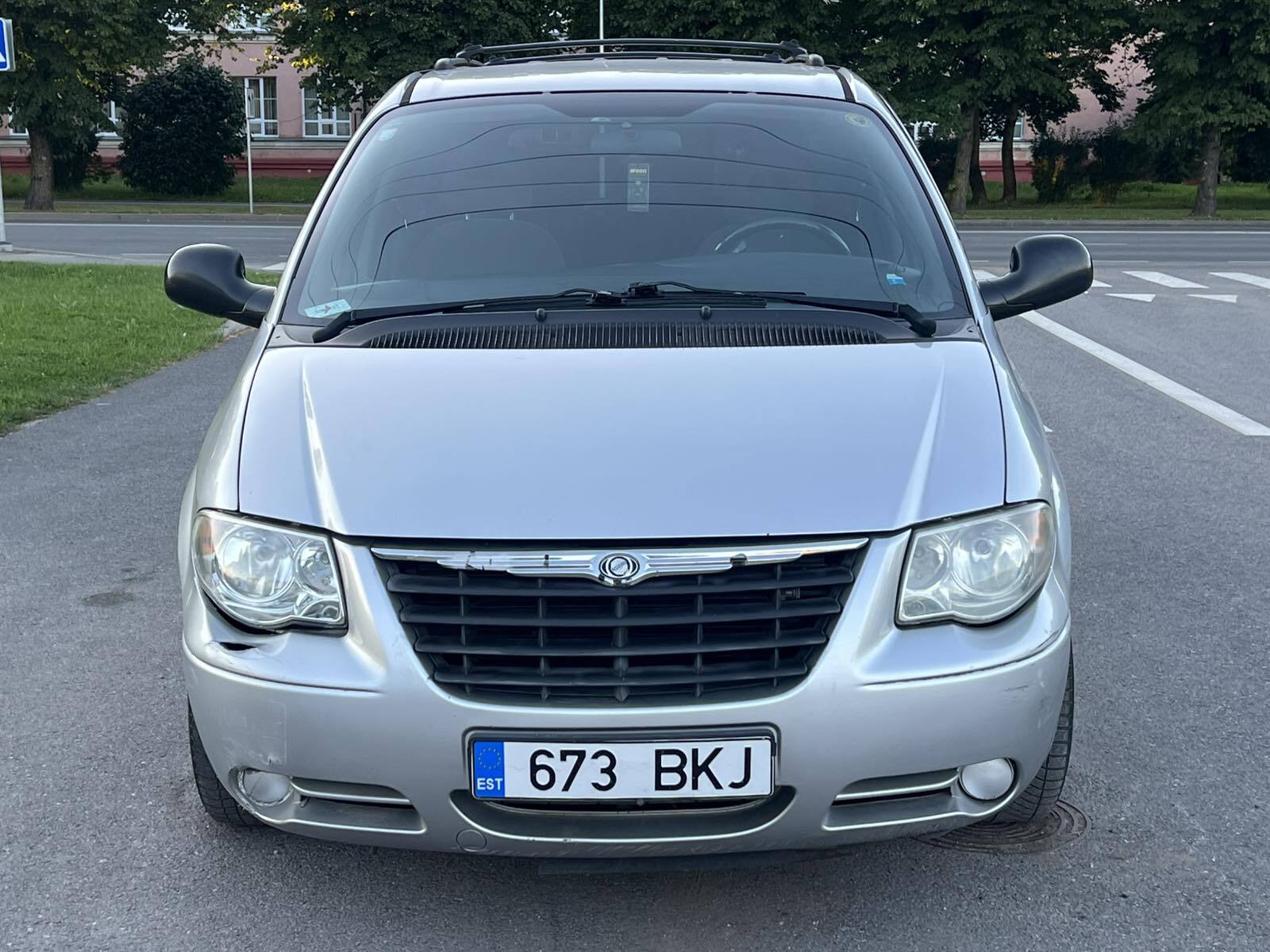 Chrysler Grand Voyager 2005, photo 3/10